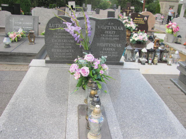 Grób Janina Wojtyniak